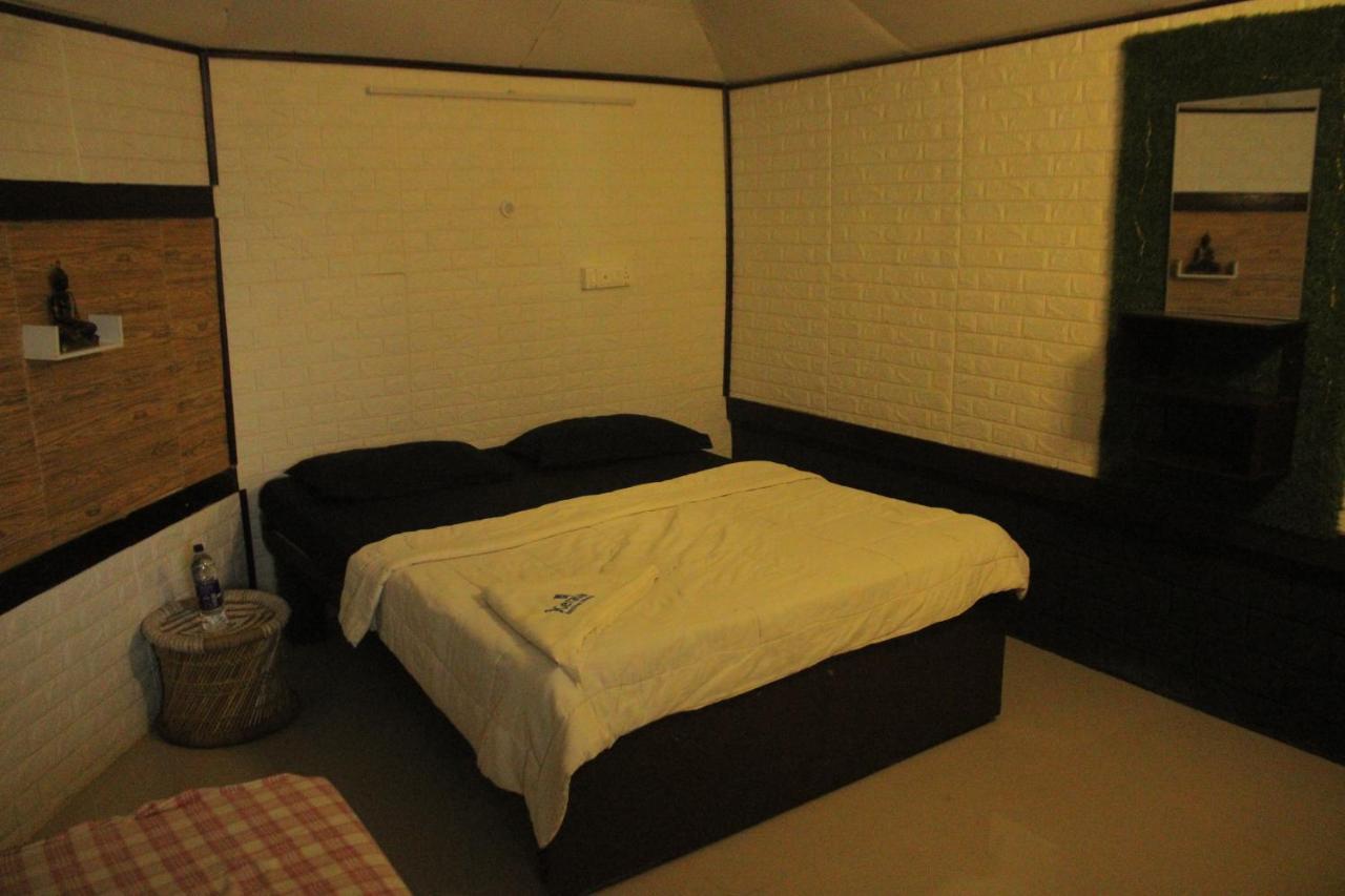 Kerala Bamboo House Hotell Varkala Exteriör bild