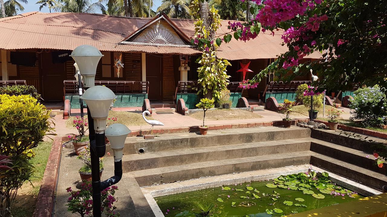 Kerala Bamboo House Hotell Varkala Exteriör bild