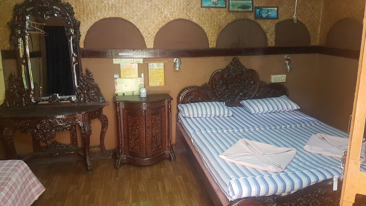 Kerala Bamboo House Hotell Varkala Exteriör bild